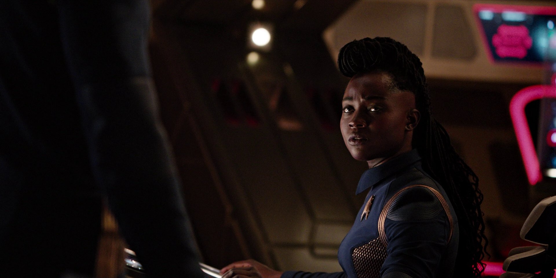 extant_StarTrekDiscovery_1x10-DespiteYourself_0373.jpg