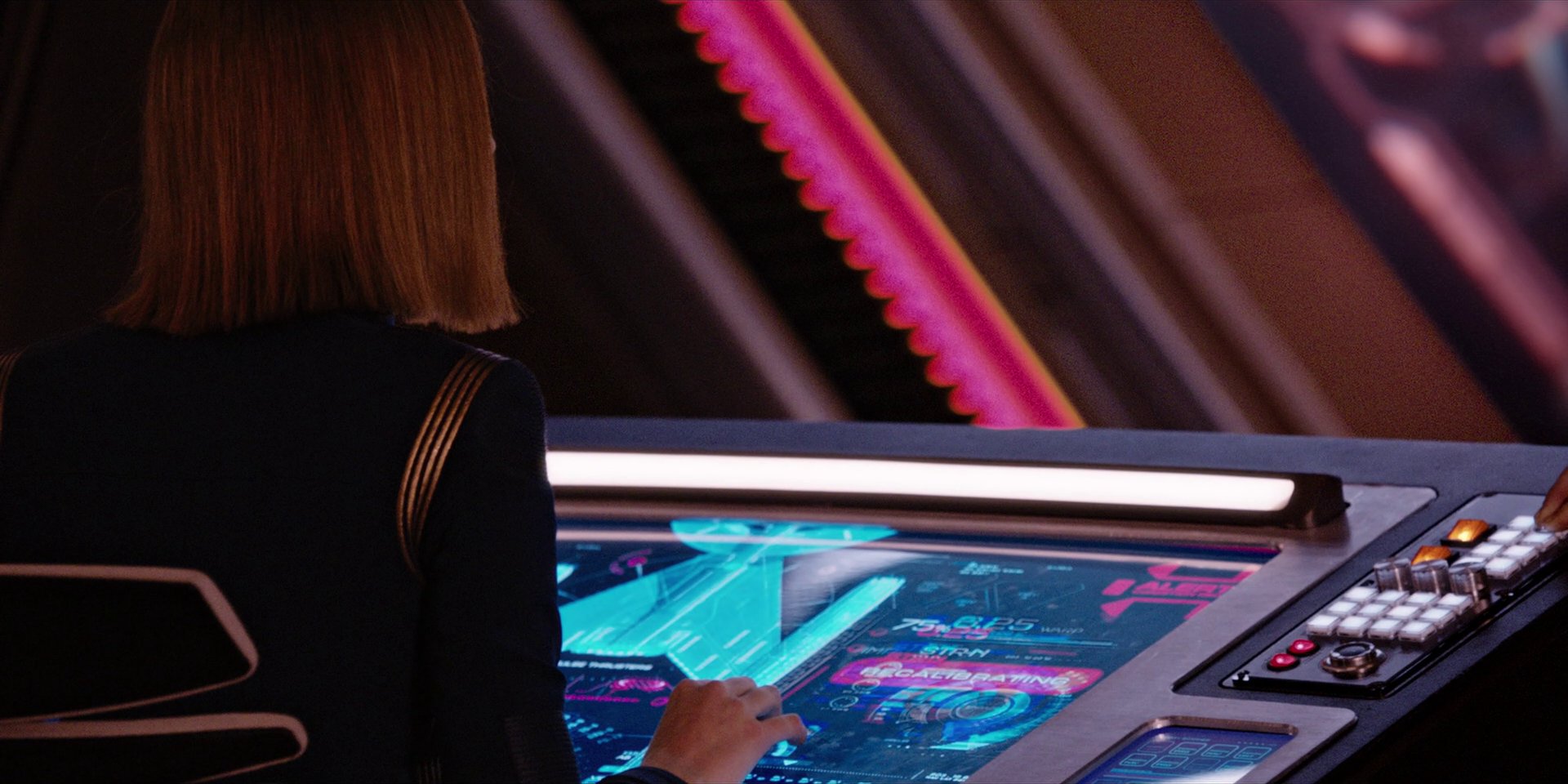 extant_StarTrekDiscovery_1x10-DespiteYourself_0395.jpg