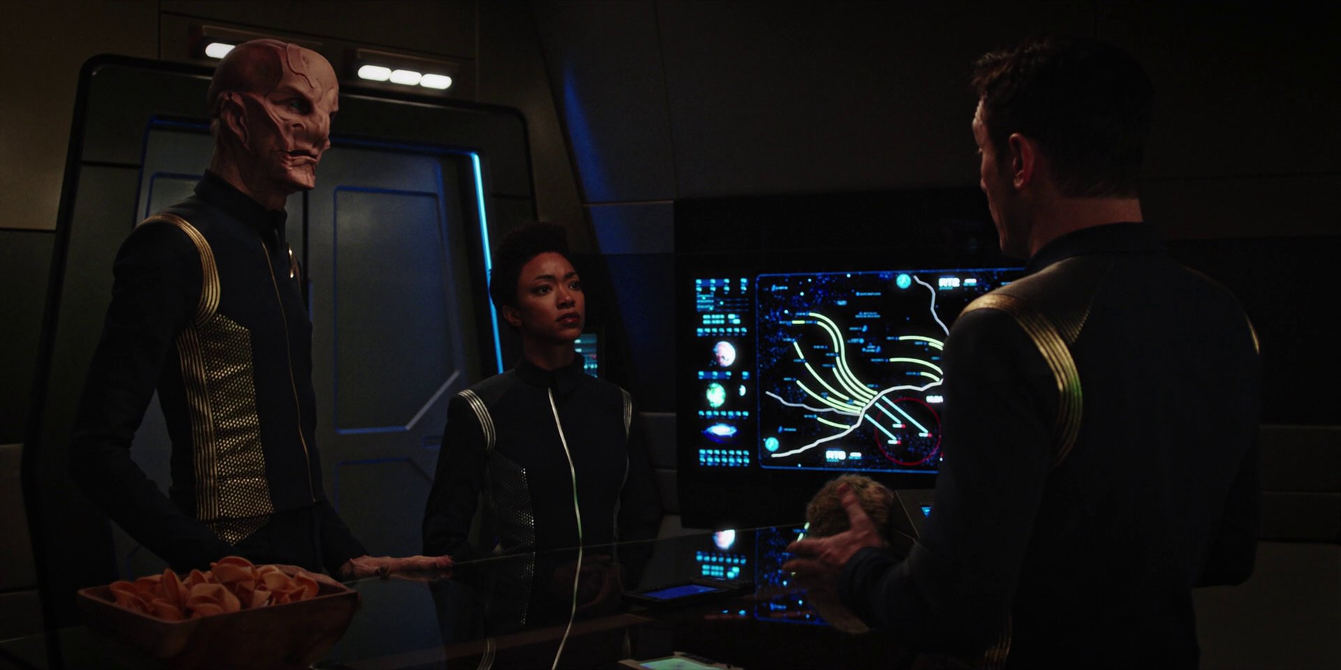 extant_StarTrekDiscovery_1x10-DespiteYourself_0751.jpg