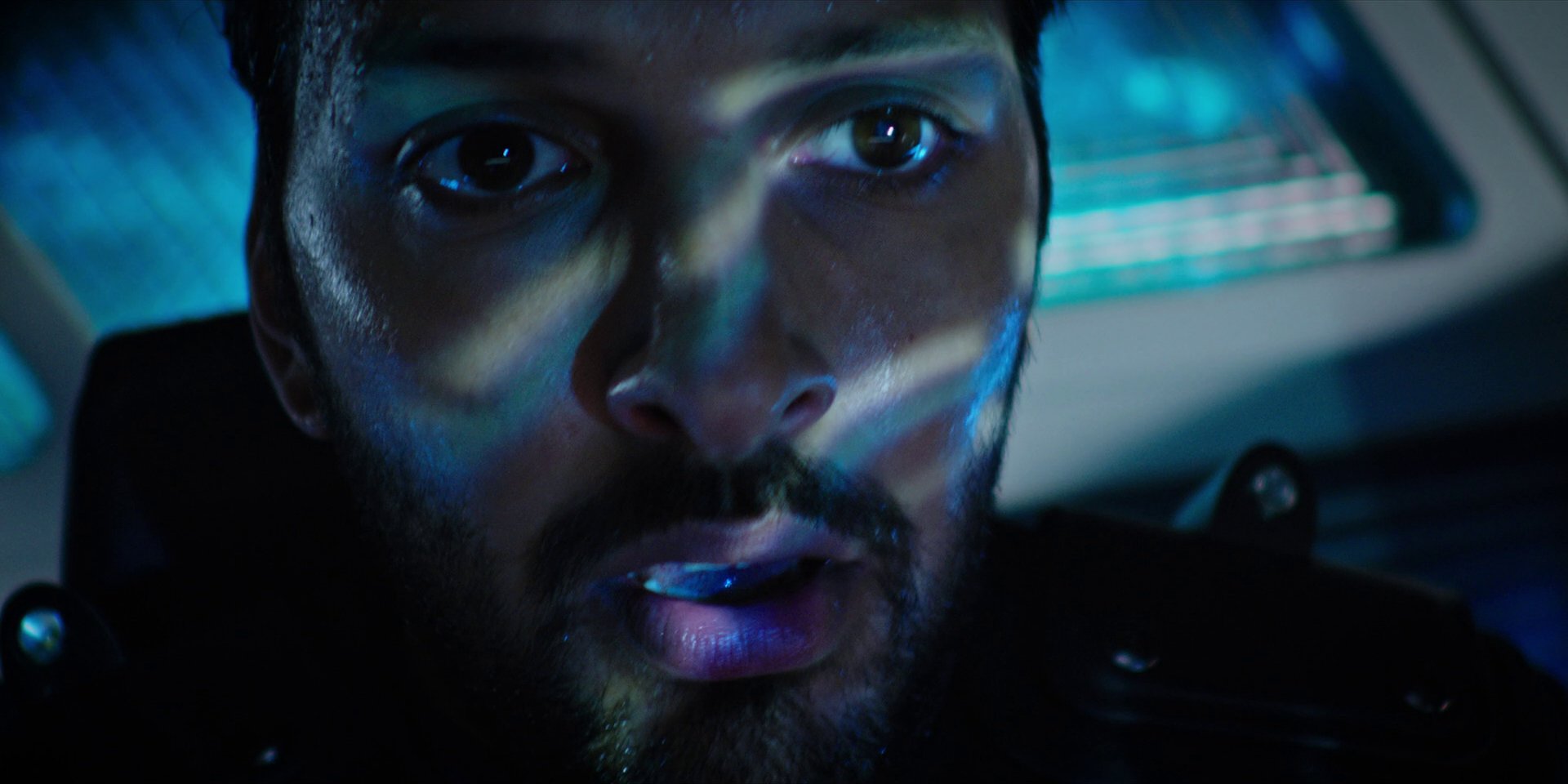 extant_StarTrekDiscovery_1x10-DespiteYourself_1215.jpg