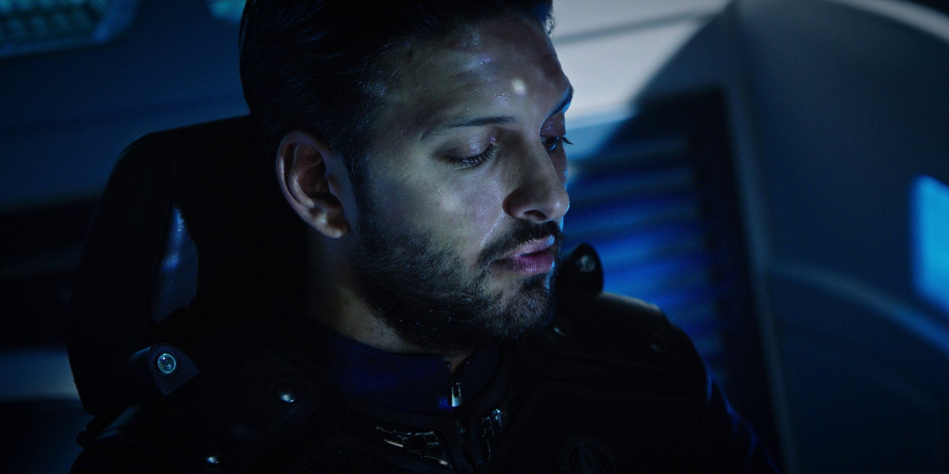 extant_StarTrekDiscovery_1x10-DespiteYourself_1266.jpg