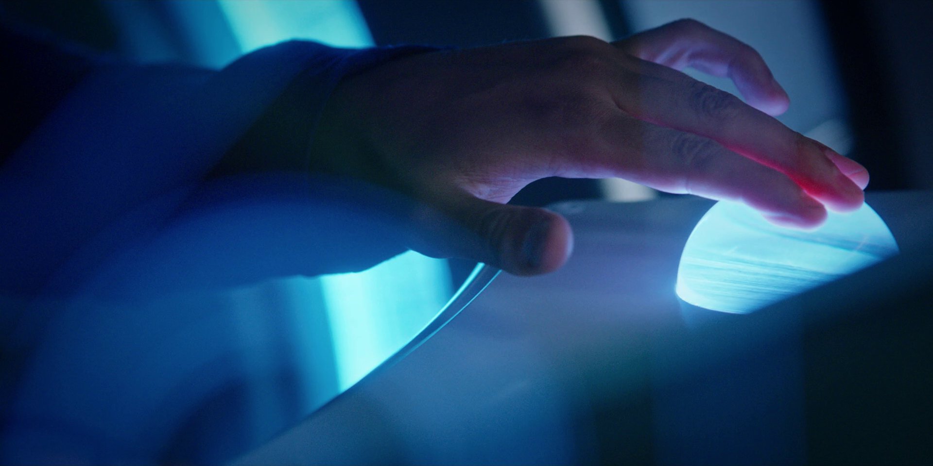 extant_StarTrekDiscovery_1x10-DespiteYourself_1286.jpg