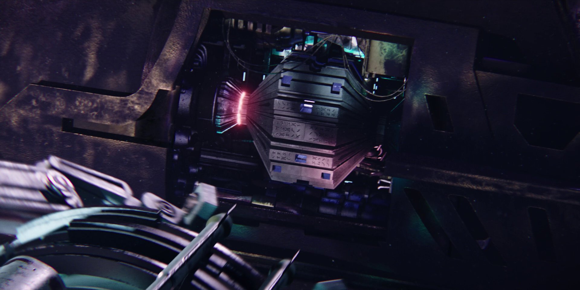 extant_StarTrekDiscovery_1x10-DespiteYourself_1369.jpg