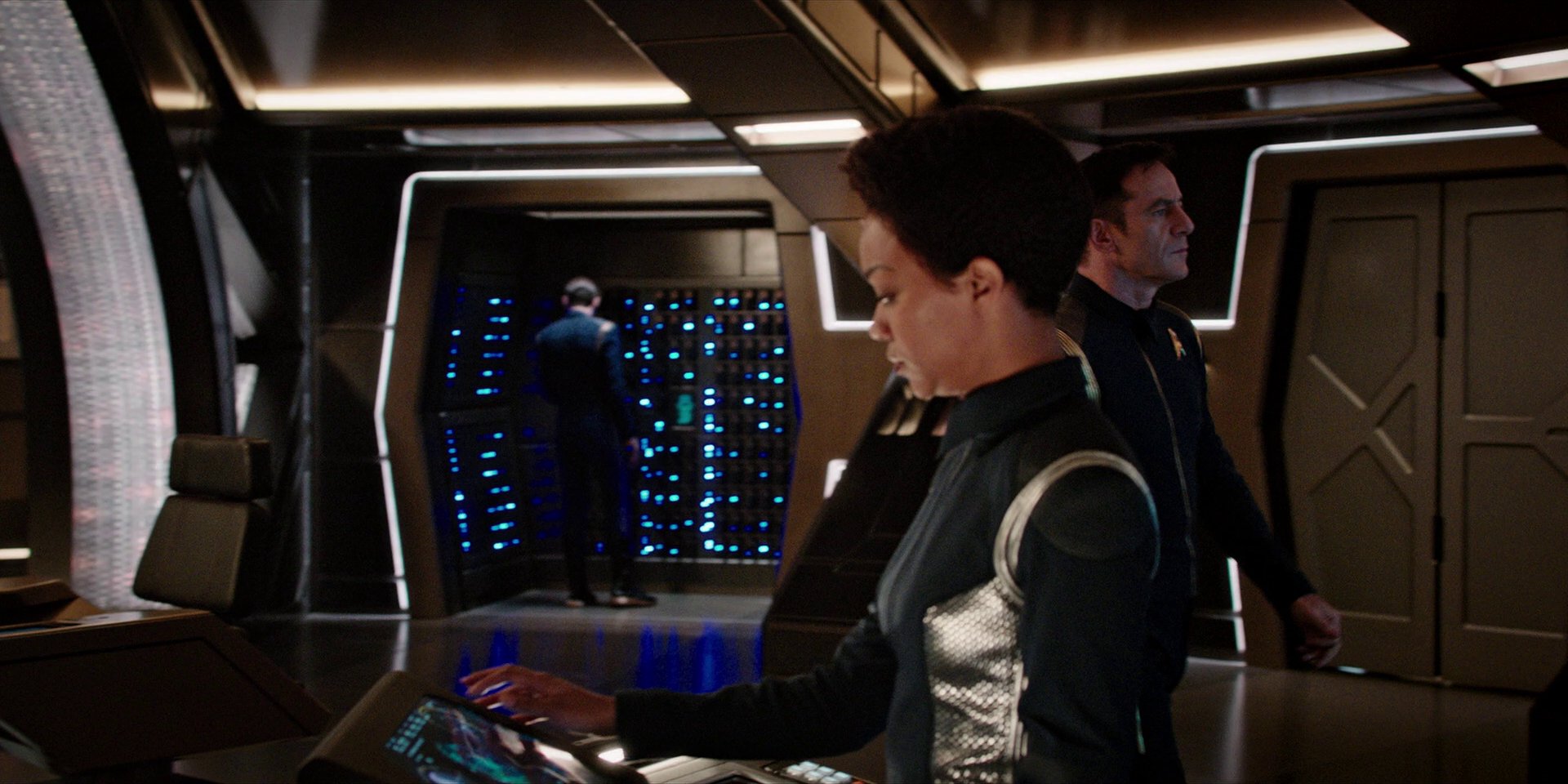 extant_StarTrekDiscovery_1x10-DespiteYourself_1422.jpg