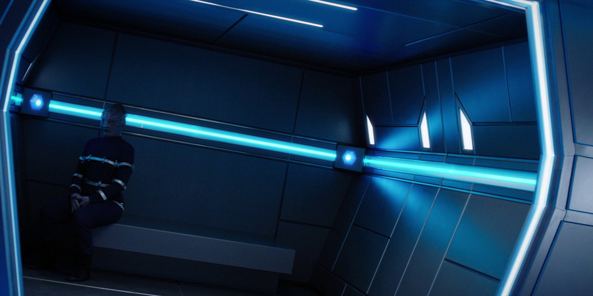 extant_StarTrekDiscovery_1x10-DespiteYourself_1504.jpg