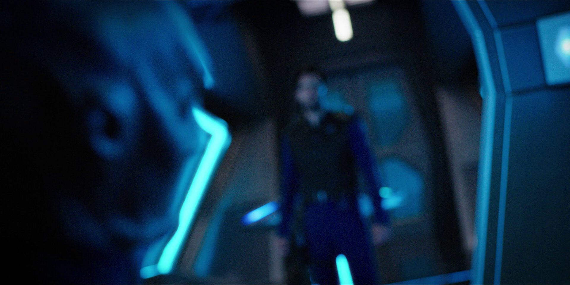 extant_StarTrekDiscovery_1x10-DespiteYourself_1513.jpg