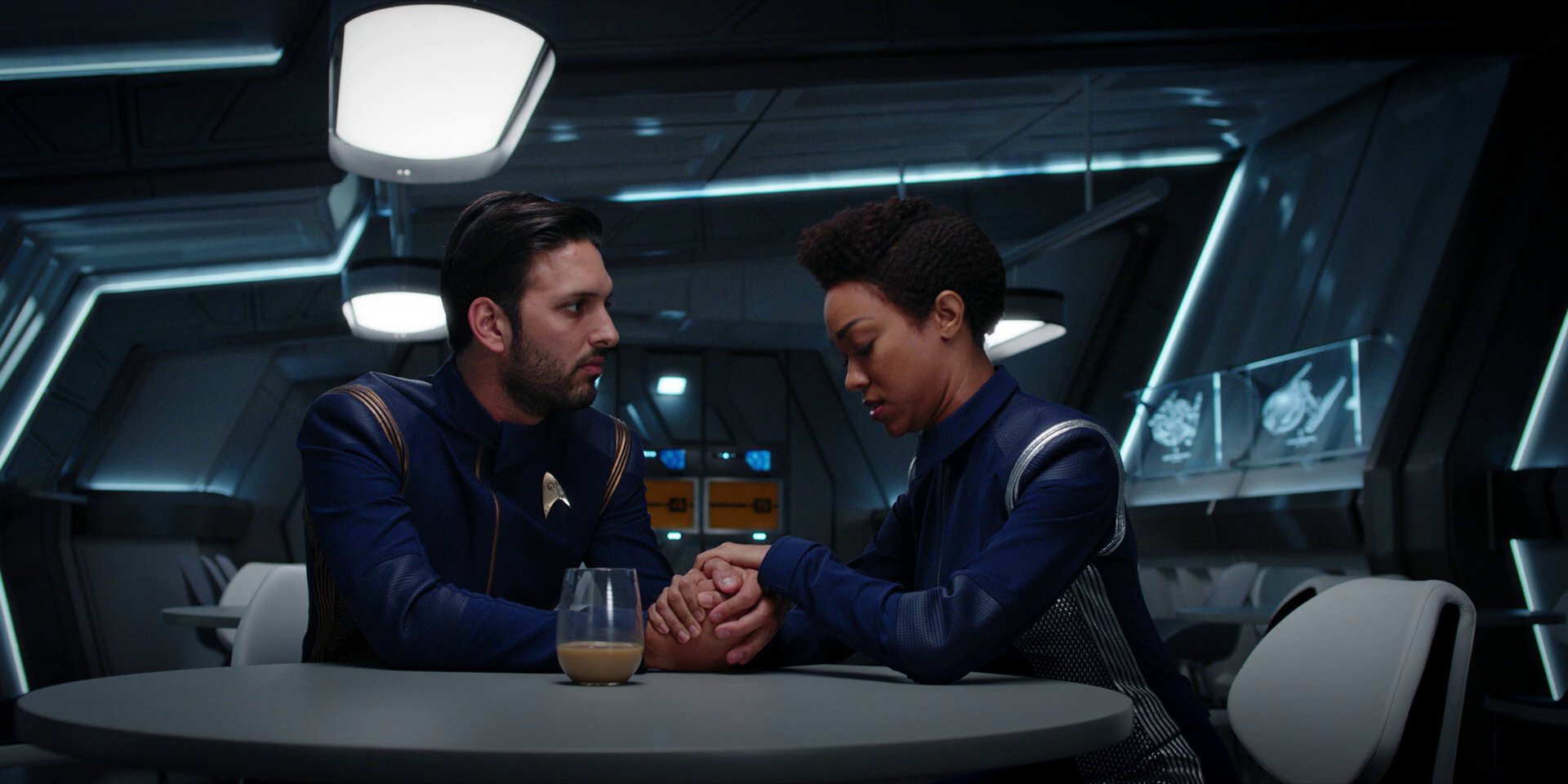 extant_StarTrekDiscovery_1x10-DespiteYourself_1999.jpg