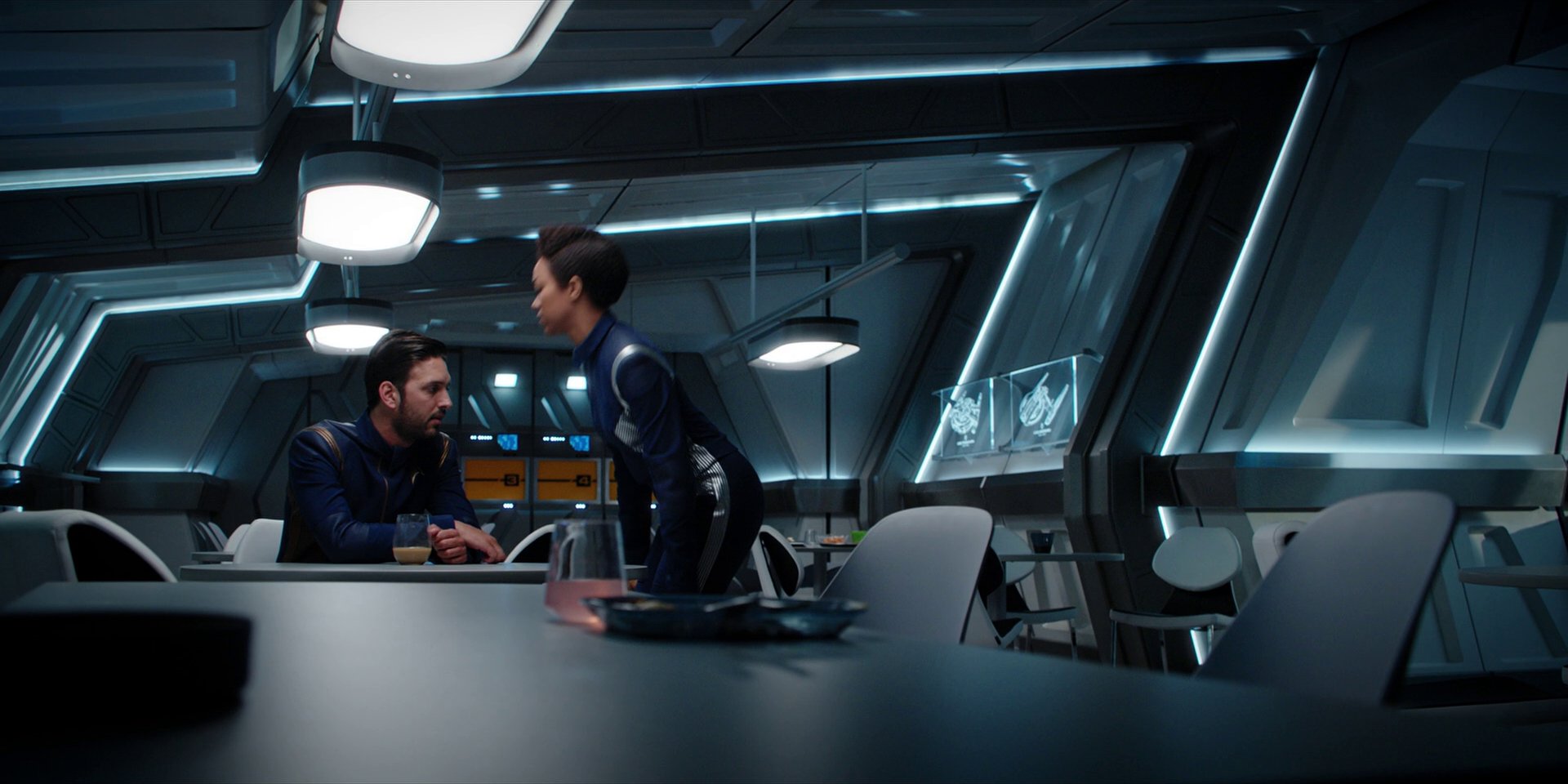 extant_StarTrekDiscovery_1x10-DespiteYourself_2025.jpg