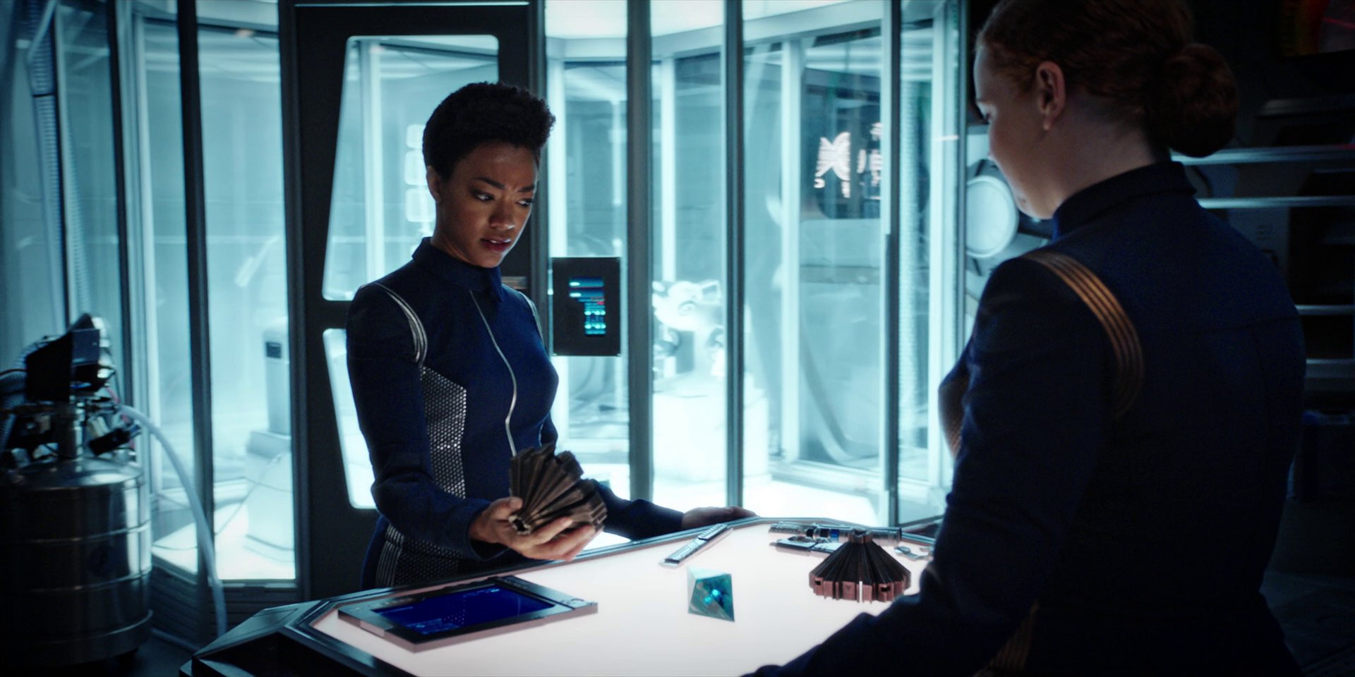 extant_StarTrekDiscovery_1x10-DespiteYourself_2082.jpg