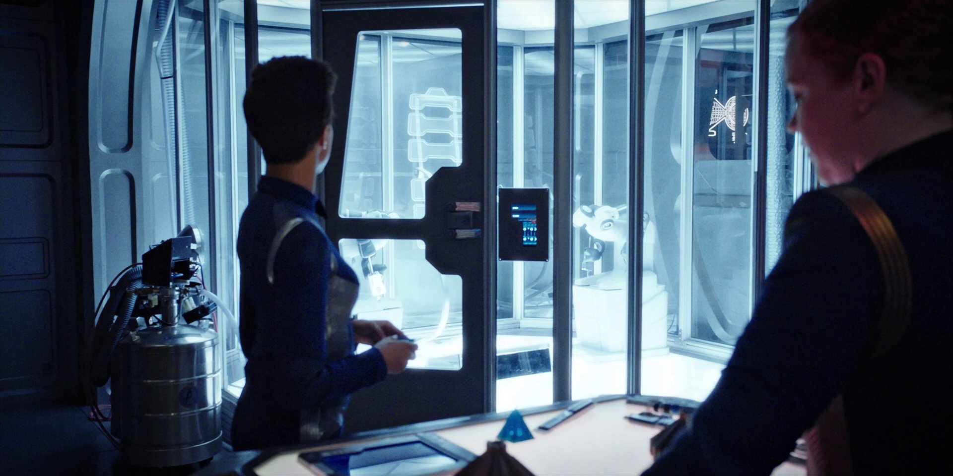 extant_StarTrekDiscovery_1x10-DespiteYourself_2136.jpg