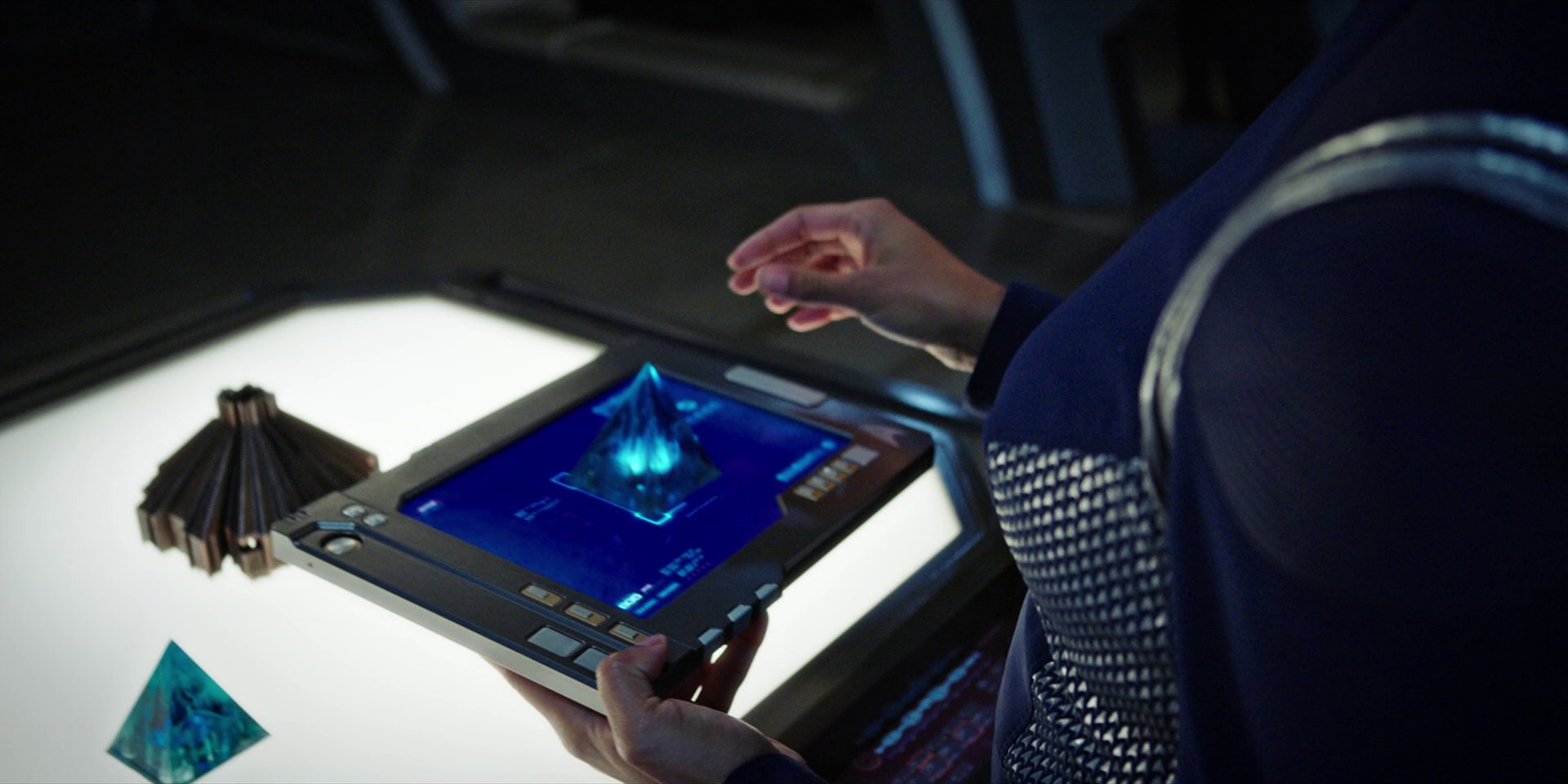 extant_StarTrekDiscovery_1x10-DespiteYourself_2187.jpg
