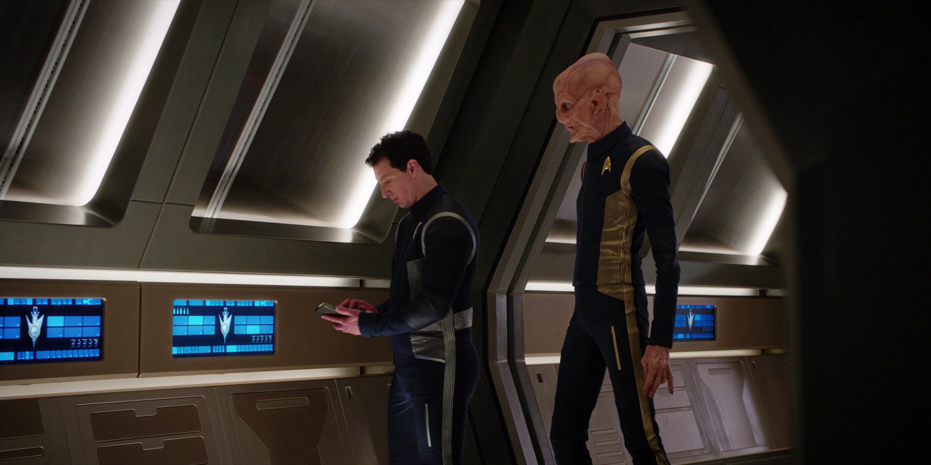 extant_StarTrekDiscovery_1x10-DespiteYourself_2761.jpg