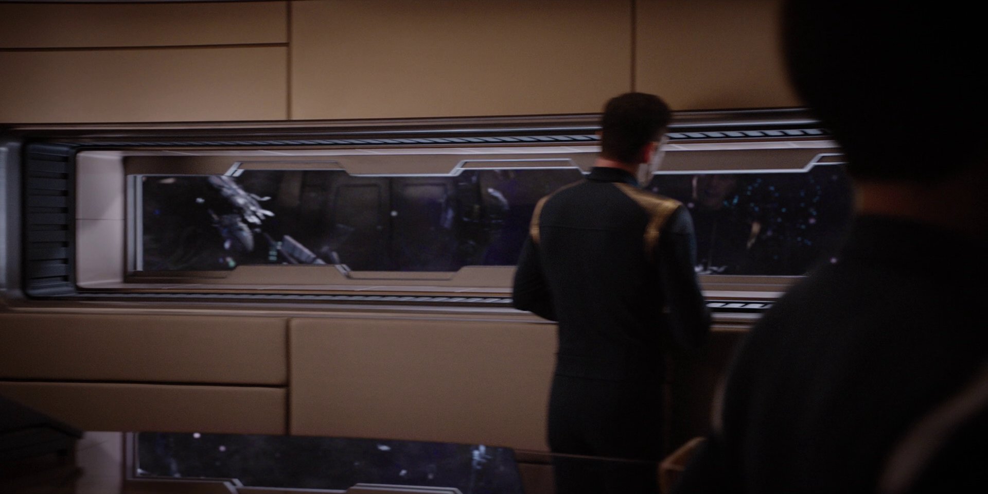 extant_StarTrekDiscovery_1x10-DespiteYourself_2972.jpg