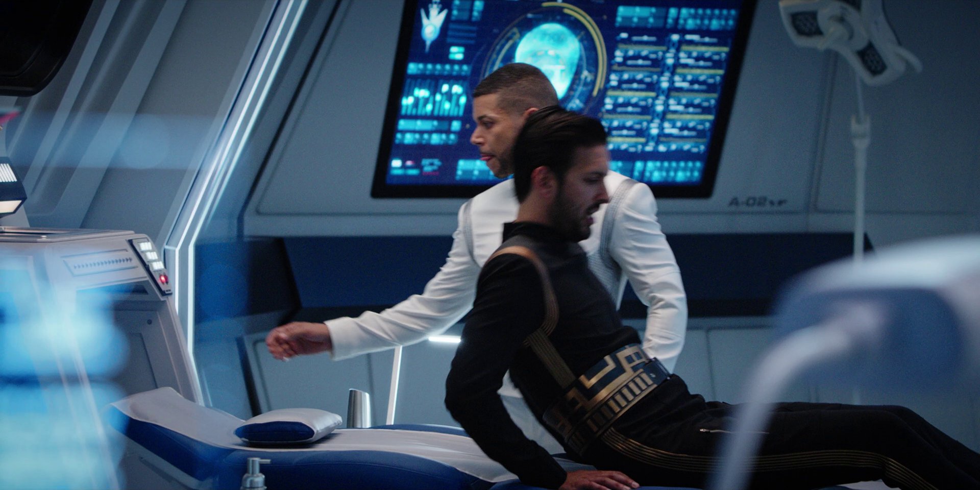 extant_StarTrekDiscovery_1x10-DespiteYourself_3429.jpg