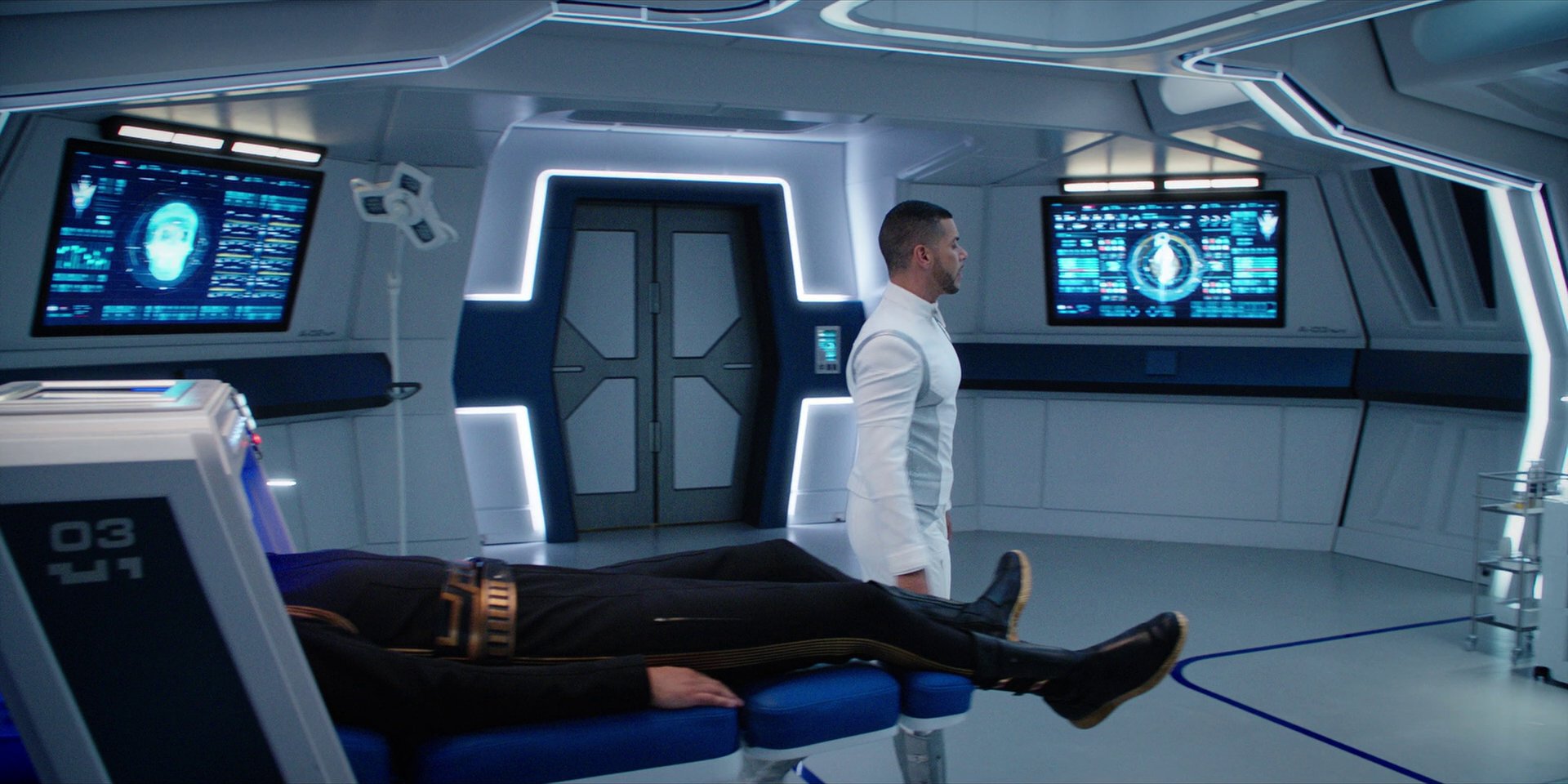 extant_StarTrekDiscovery_1x10-DespiteYourself_3447.jpg