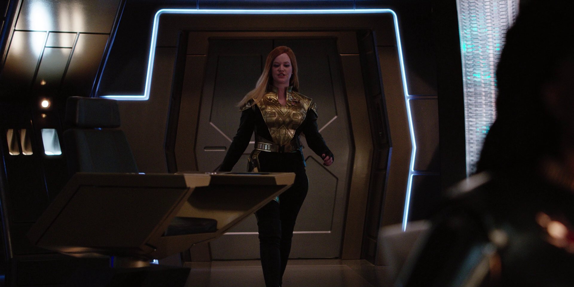 extant_StarTrekDiscovery_1x10-DespiteYourself_3726.jpg