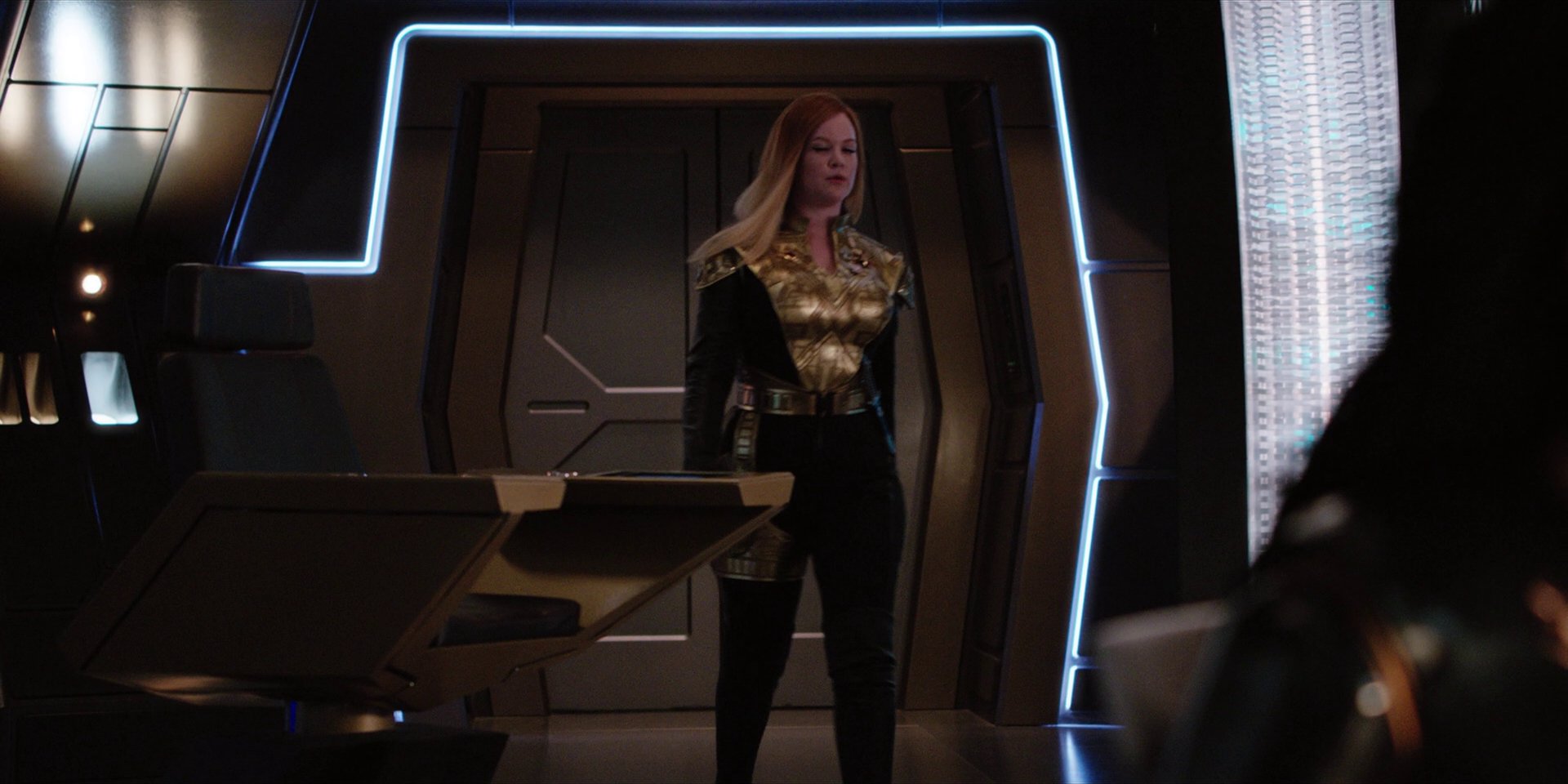 extant_StarTrekDiscovery_1x10-DespiteYourself_3727.jpg
