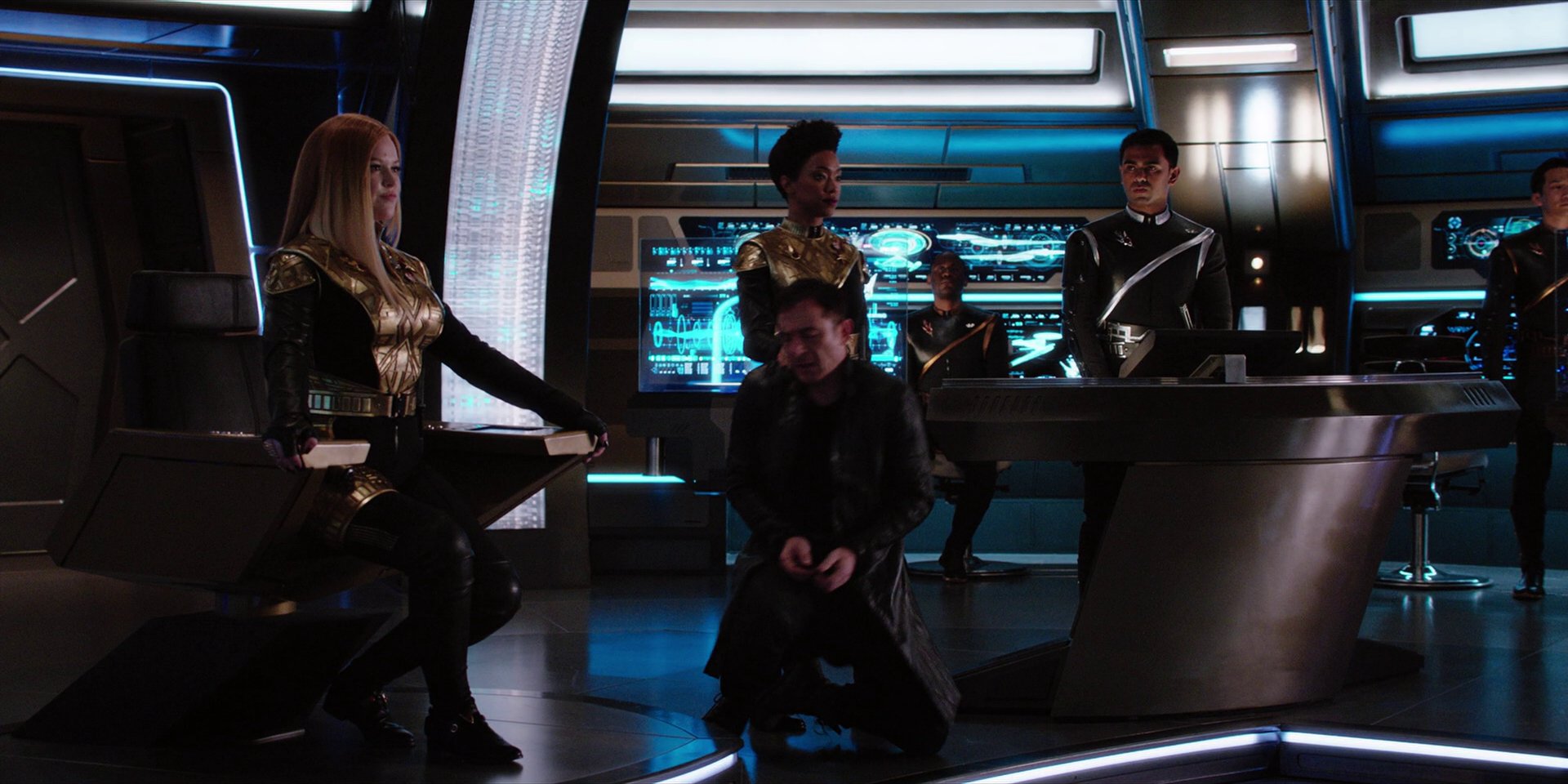 extant_StarTrekDiscovery_1x10-DespiteYourself_3851.jpg