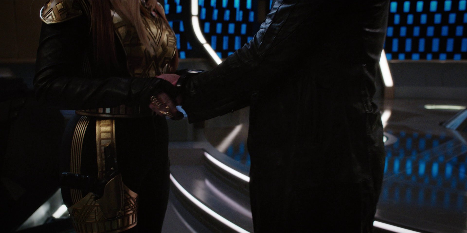 extant_StarTrekDiscovery_1x10-DespiteYourself_4192.jpg