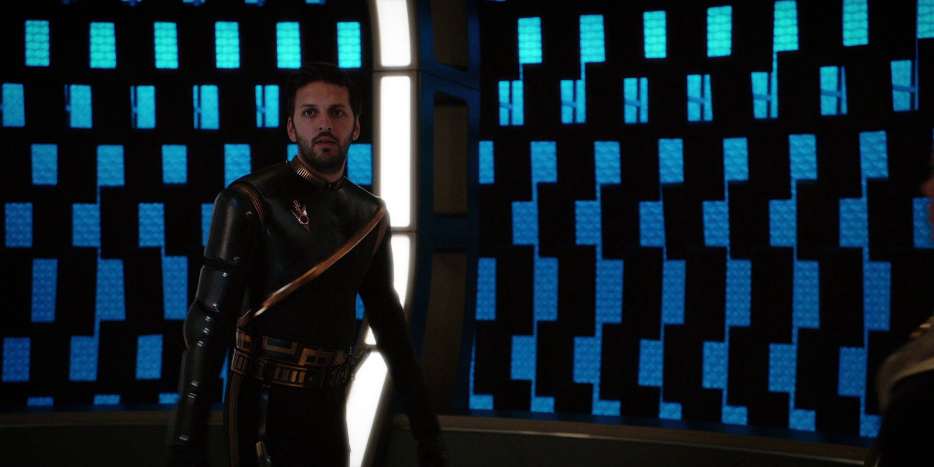 extant_StarTrekDiscovery_1x10-DespiteYourself_4258.jpg