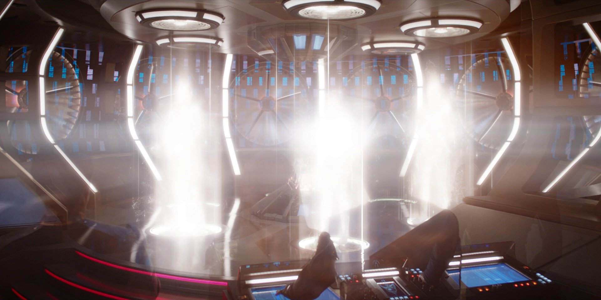 extant_StarTrekDiscovery_1x10-DespiteYourself_4329.jpg