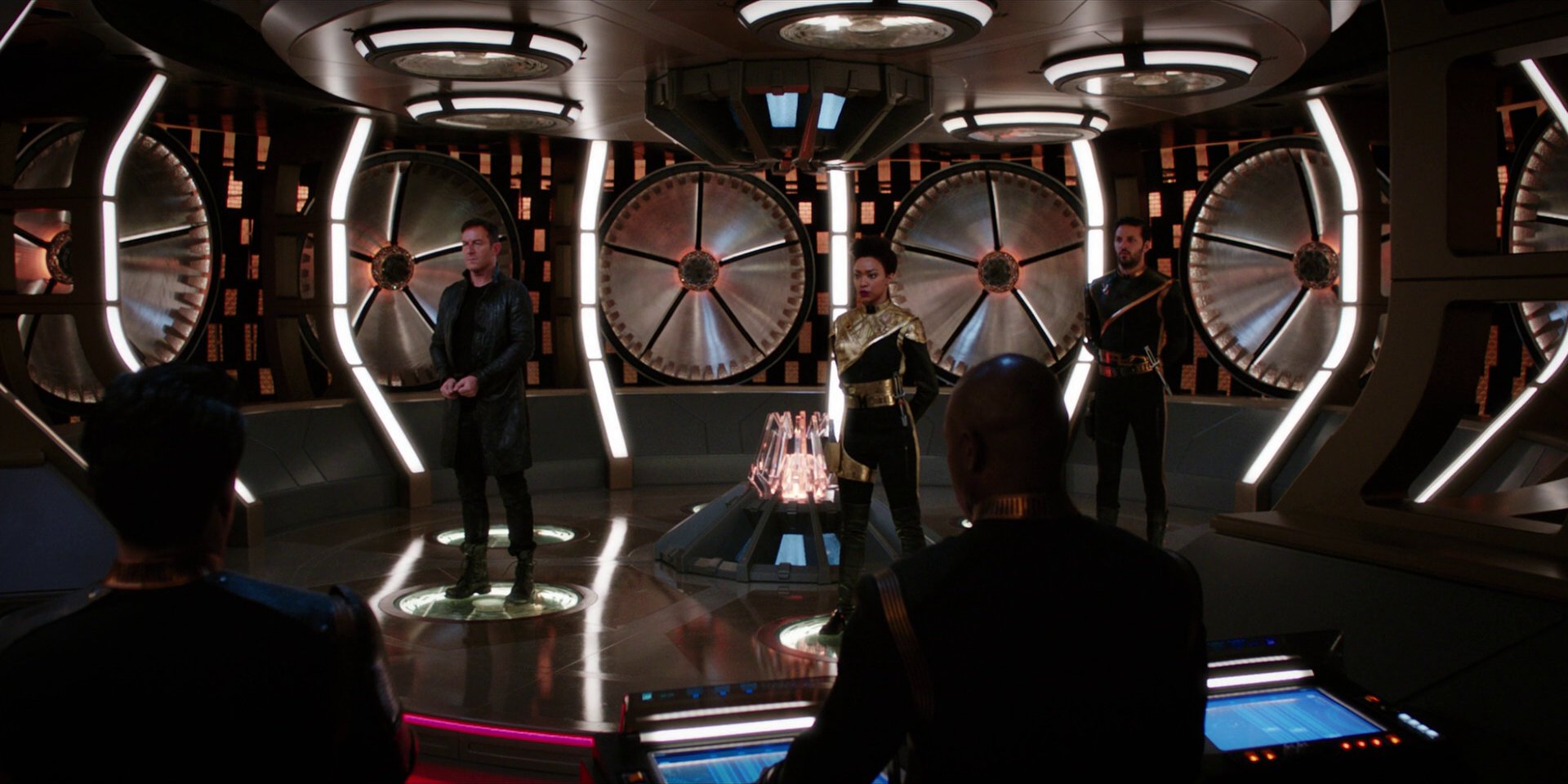 extant_StarTrekDiscovery_1x10-DespiteYourself_4333.jpg