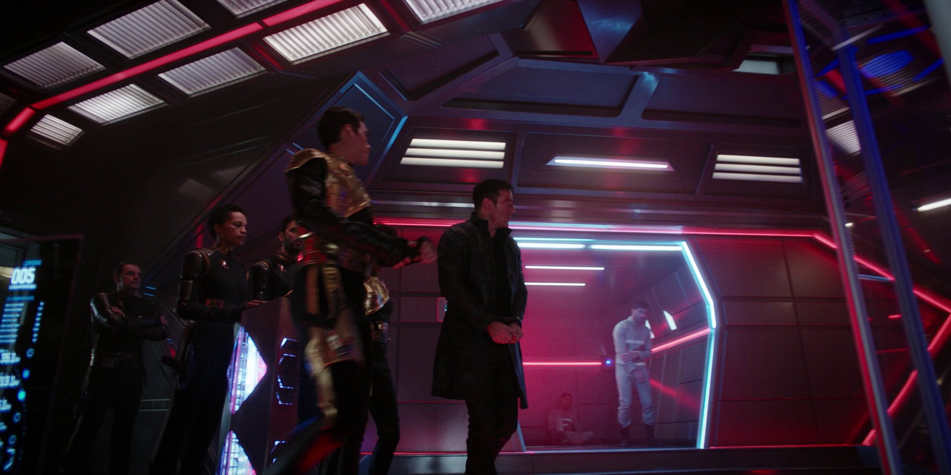 extant_StarTrekDiscovery_1x10-DespiteYourself_4459.jpg