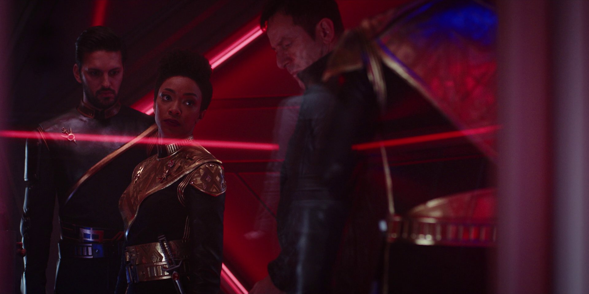 extant_StarTrekDiscovery_1x10-DespiteYourself_4525.jpg