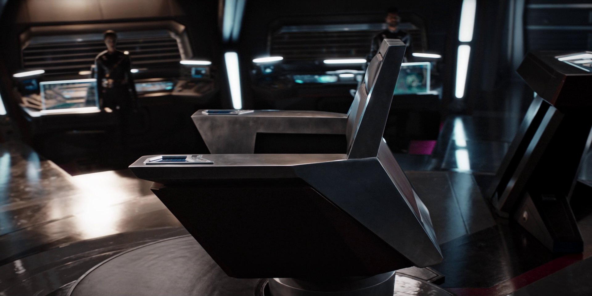 extant_StarTrekDiscovery_1x10-DespiteYourself_4803.jpg
