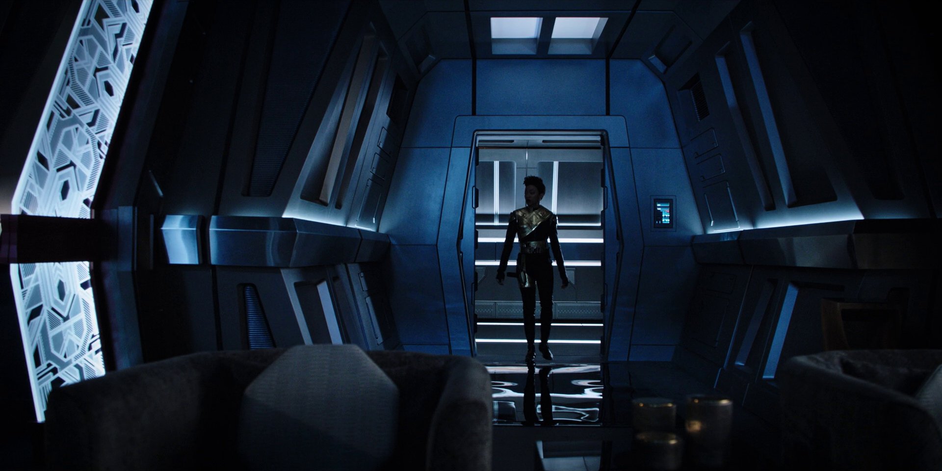 extant_StarTrekDiscovery_1x10-DespiteYourself_4855.jpg