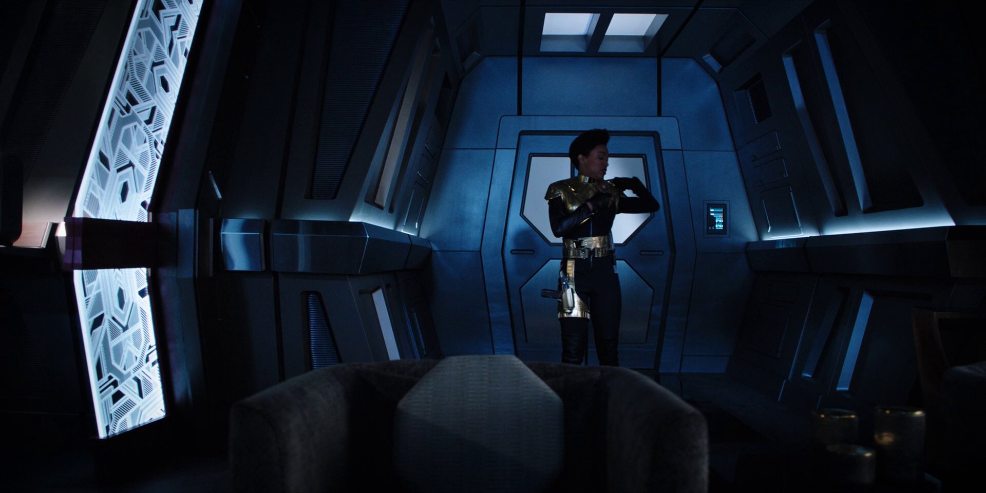 extant_StarTrekDiscovery_1x10-DespiteYourself_4863.jpg