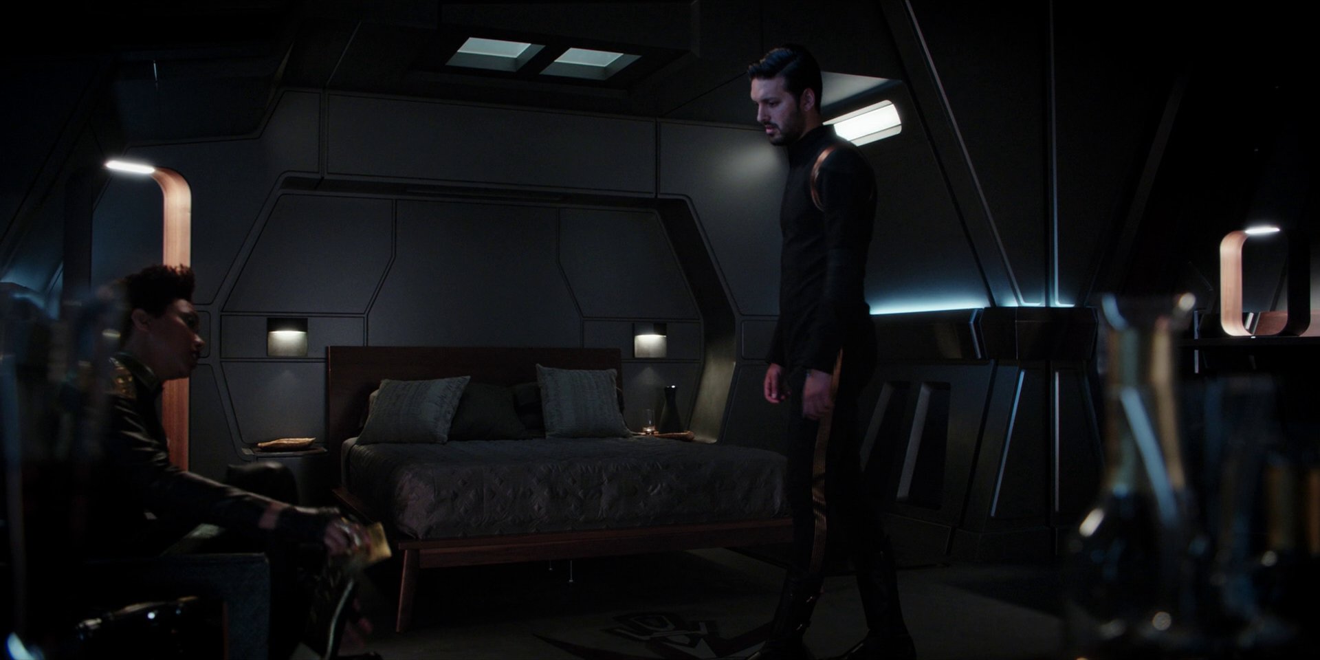 extant_StarTrekDiscovery_1x10-DespiteYourself_4927.jpg