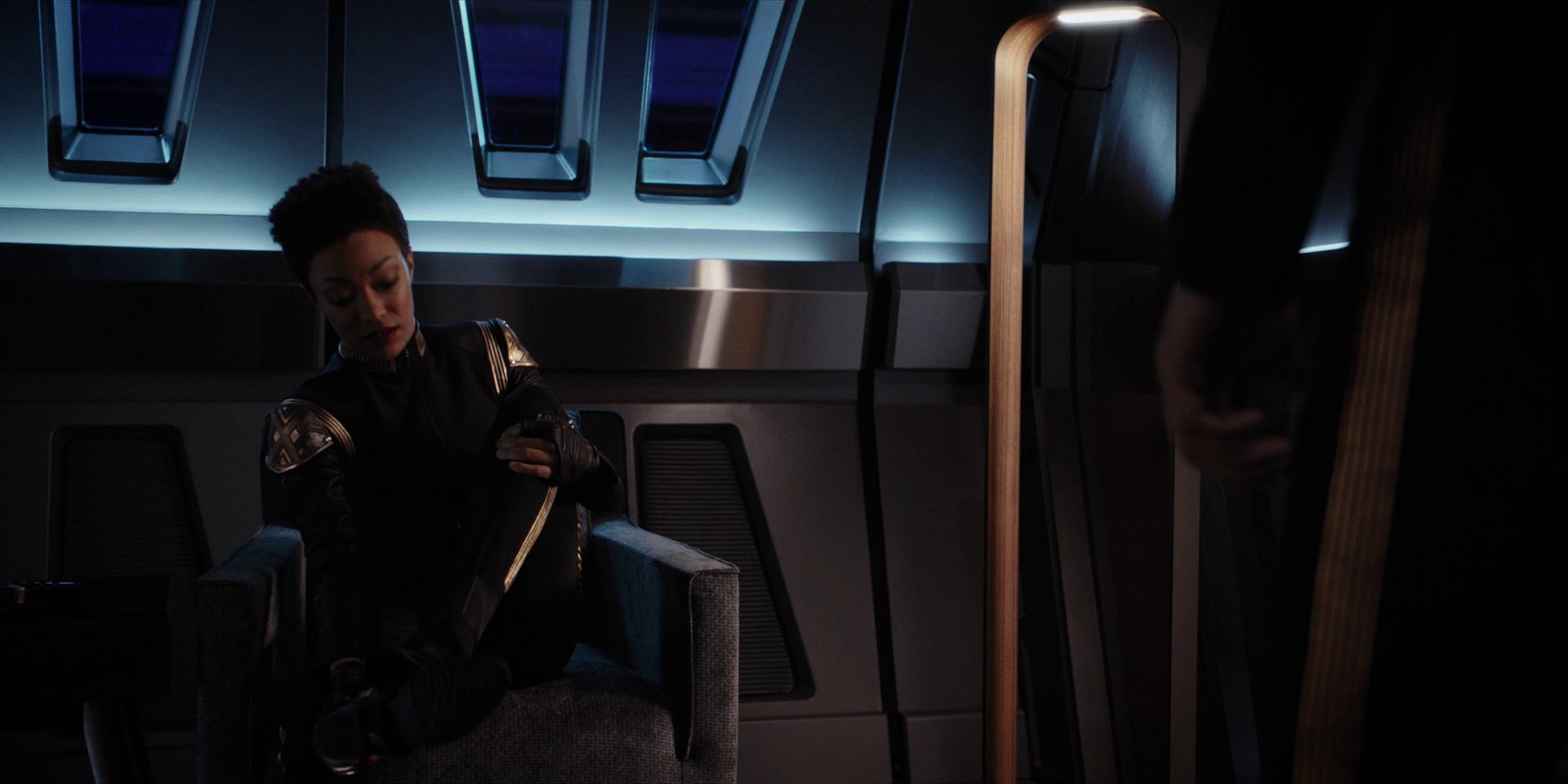 extant_StarTrekDiscovery_1x10-DespiteYourself_4944.jpg