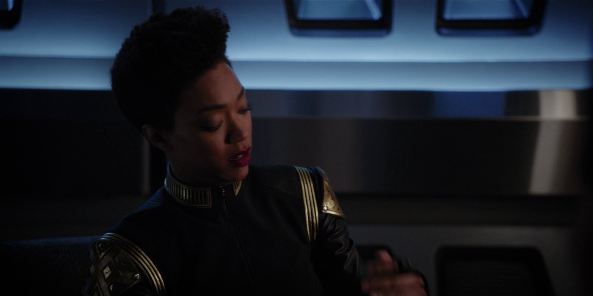 extant_StarTrekDiscovery_1x10-DespiteYourself_4945.jpg