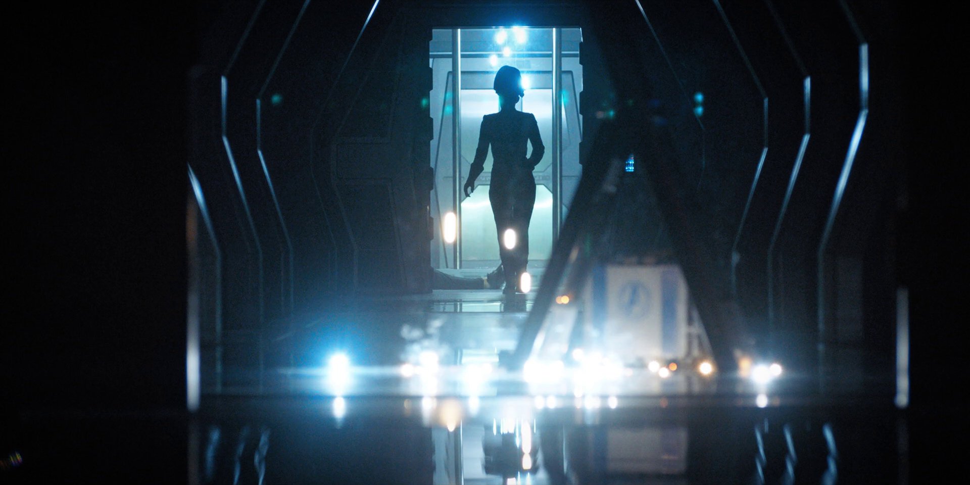 extant_StarTrekDiscovery_1x11-TheWolfInside_0245.jpg