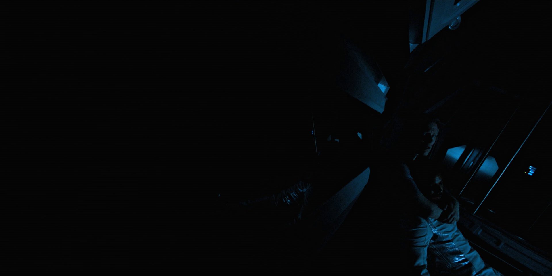 extant_StarTrekDiscovery_1x11-TheWolfInside_0258.jpg