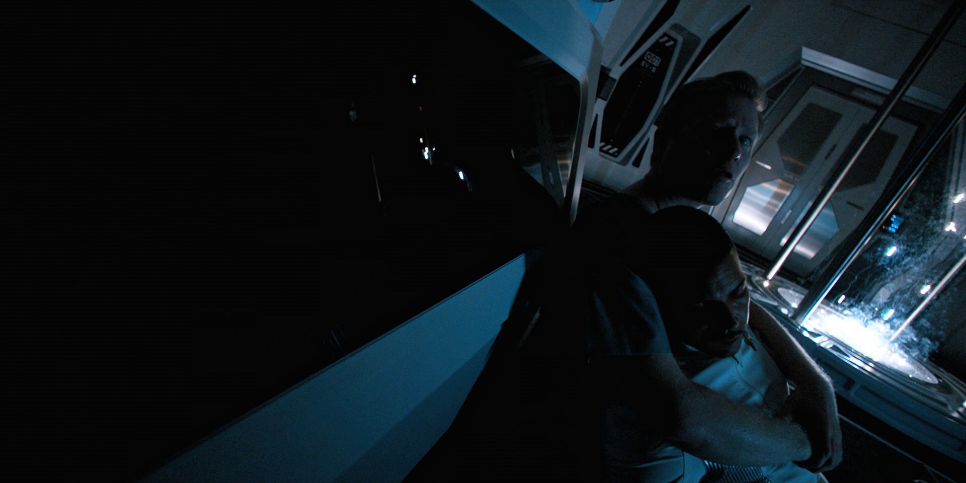 extant_StarTrekDiscovery_1x11-TheWolfInside_0279.jpg