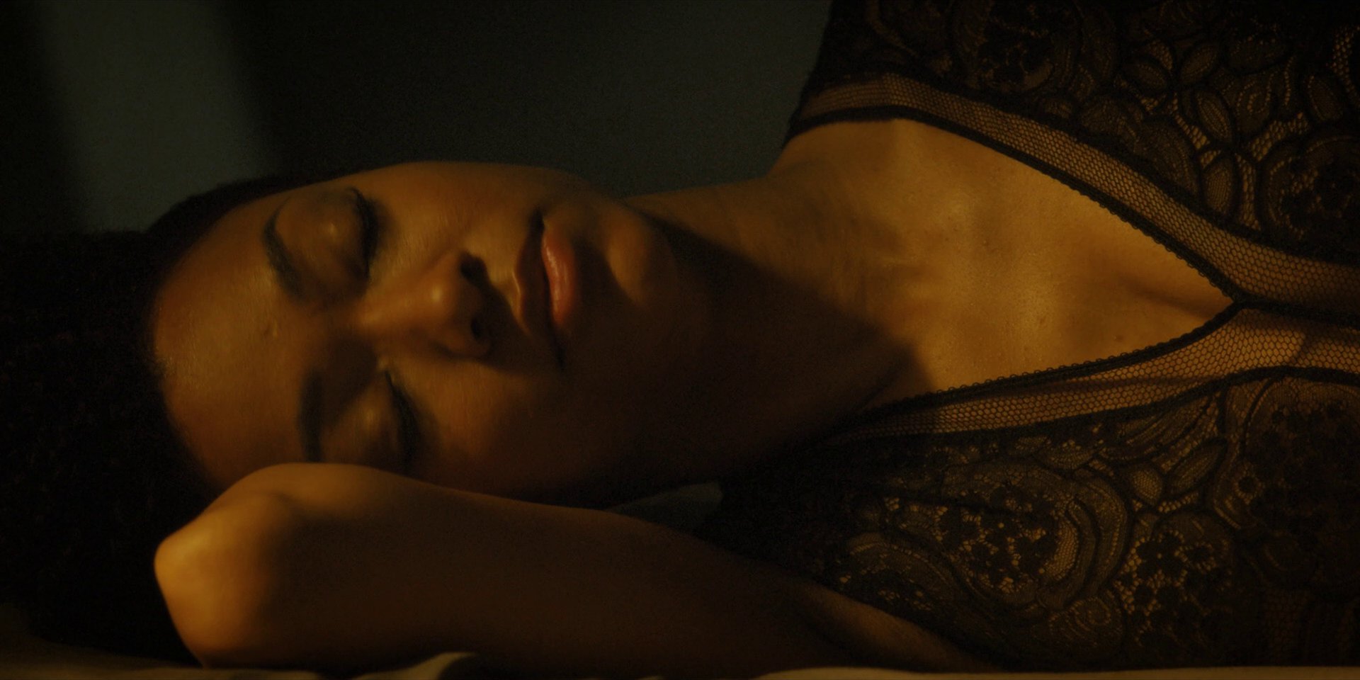 extant_StarTrekDiscovery_1x11-TheWolfInside_0327.jpg