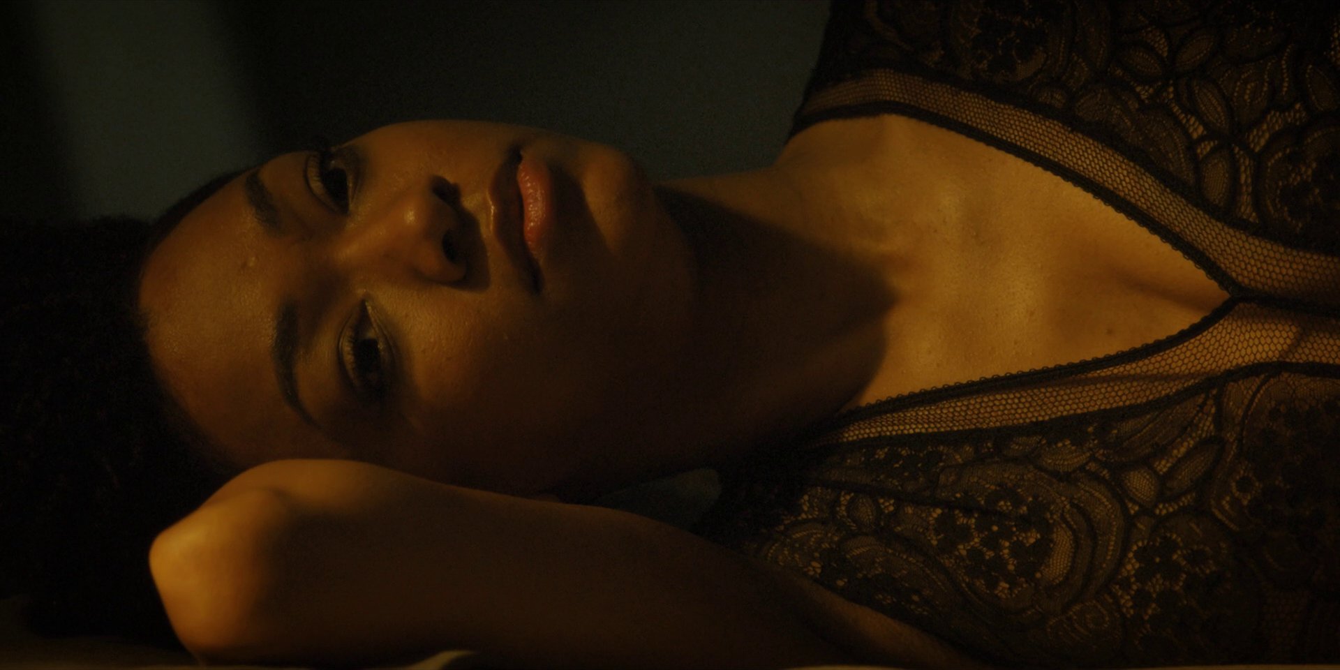 extant_StarTrekDiscovery_1x11-TheWolfInside_0328.jpg