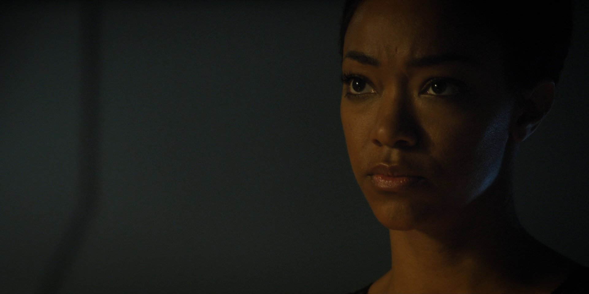 extant_StarTrekDiscovery_1x11-TheWolfInside_0370.jpg