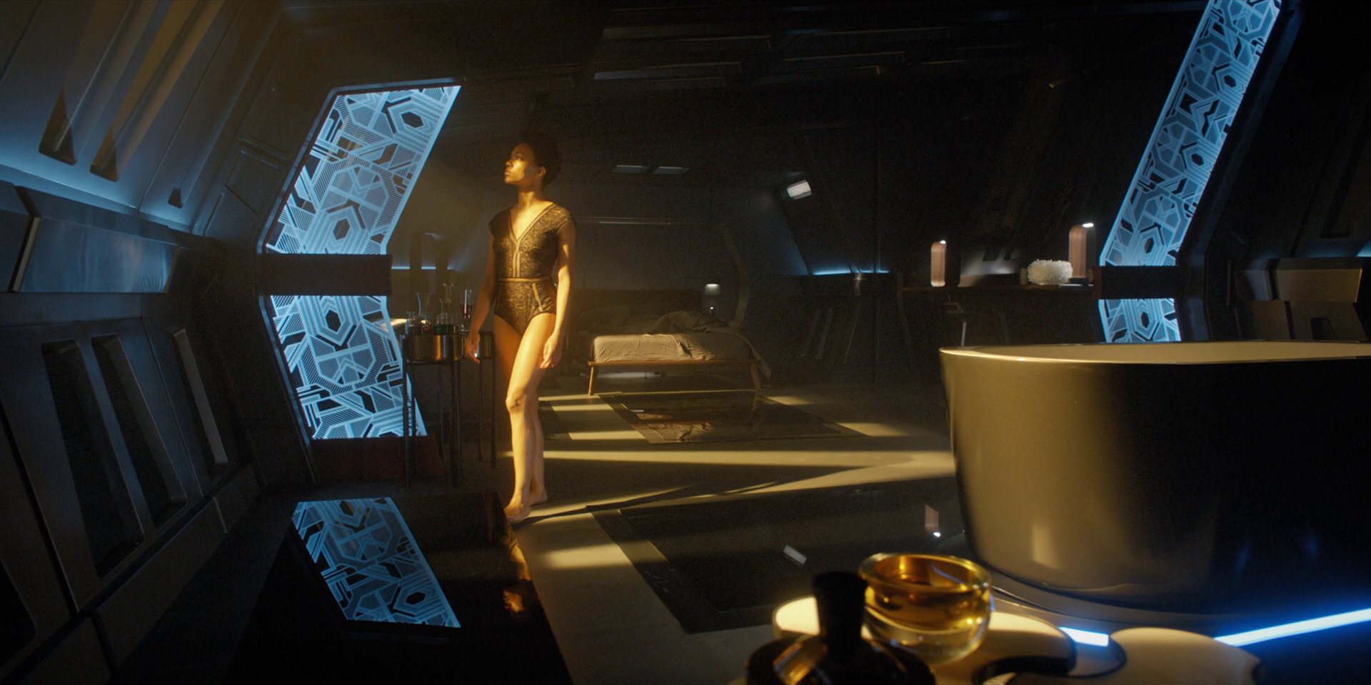 extant_StarTrekDiscovery_1x11-TheWolfInside_0388.jpg