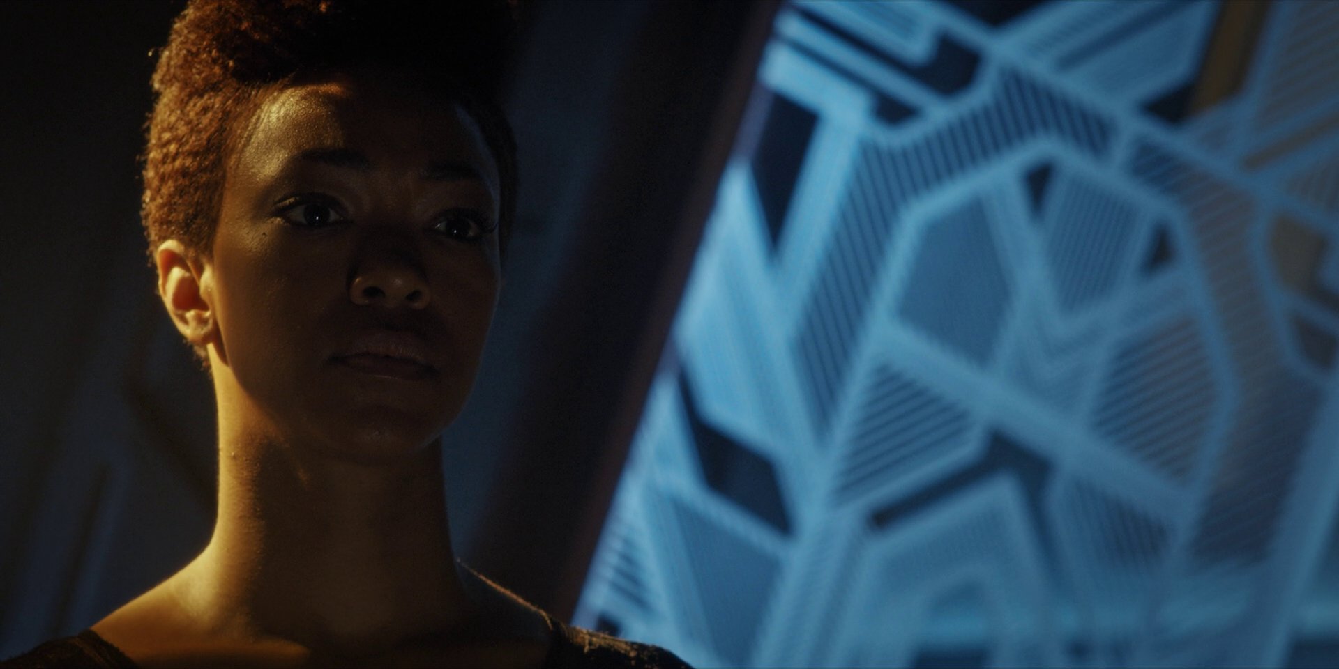 extant_StarTrekDiscovery_1x11-TheWolfInside_0443.jpg