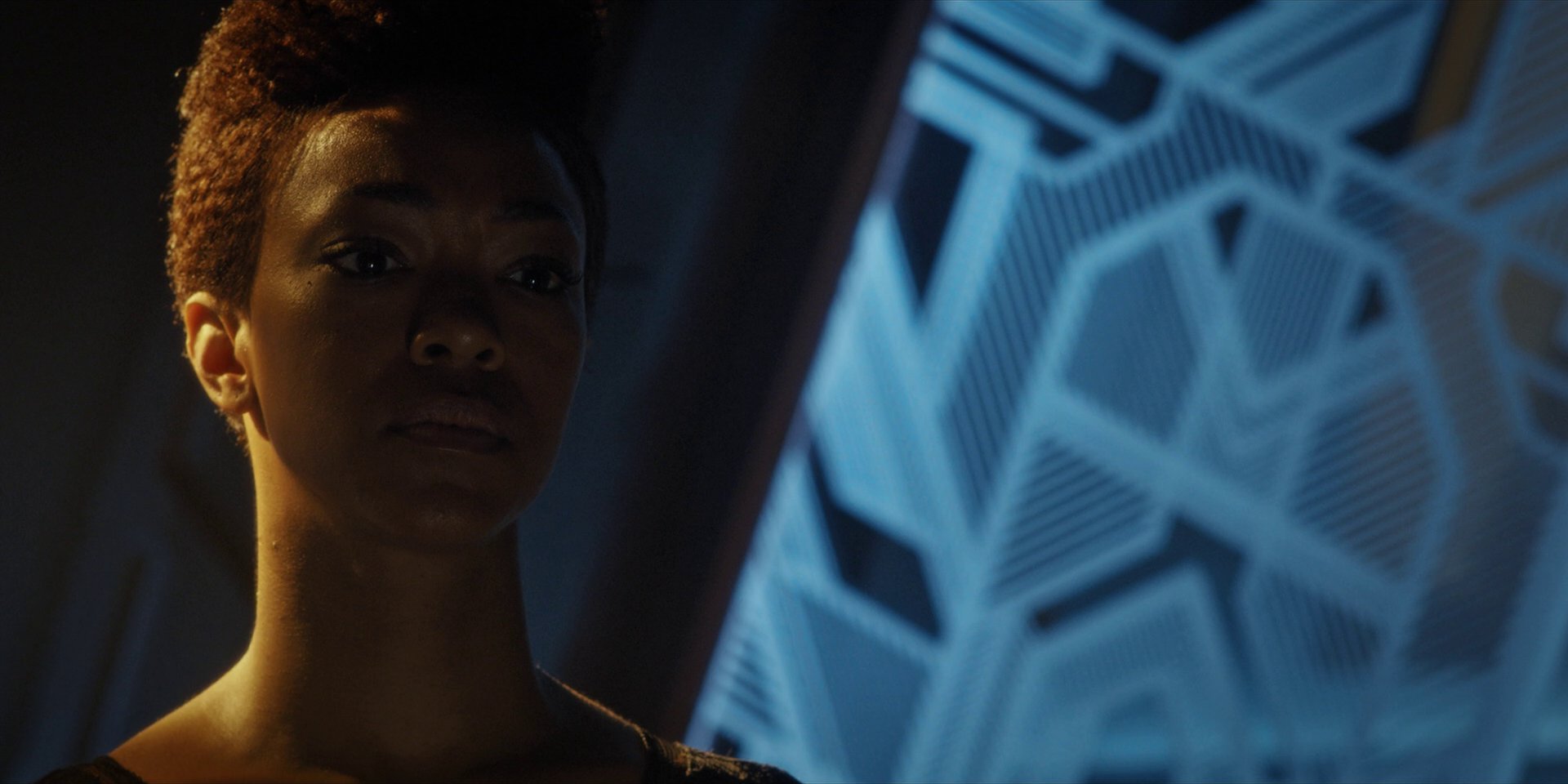 extant_StarTrekDiscovery_1x11-TheWolfInside_0444.jpg