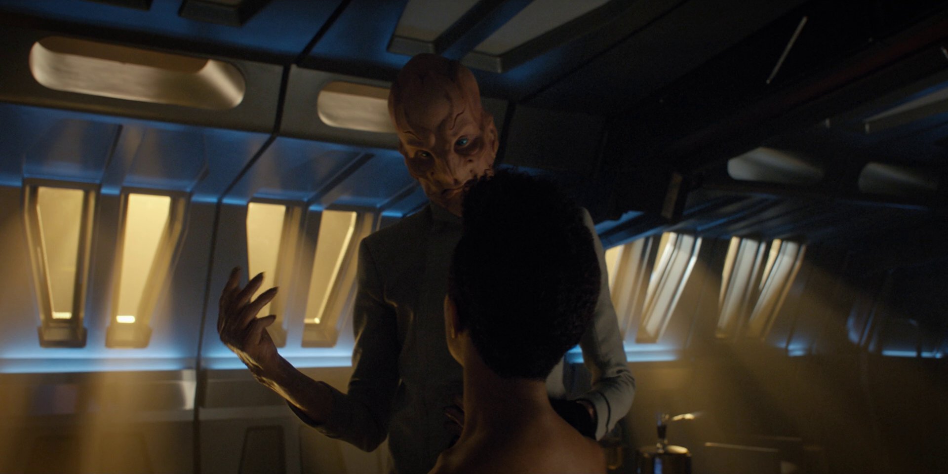 extant_StarTrekDiscovery_1x11-TheWolfInside_0456.jpg