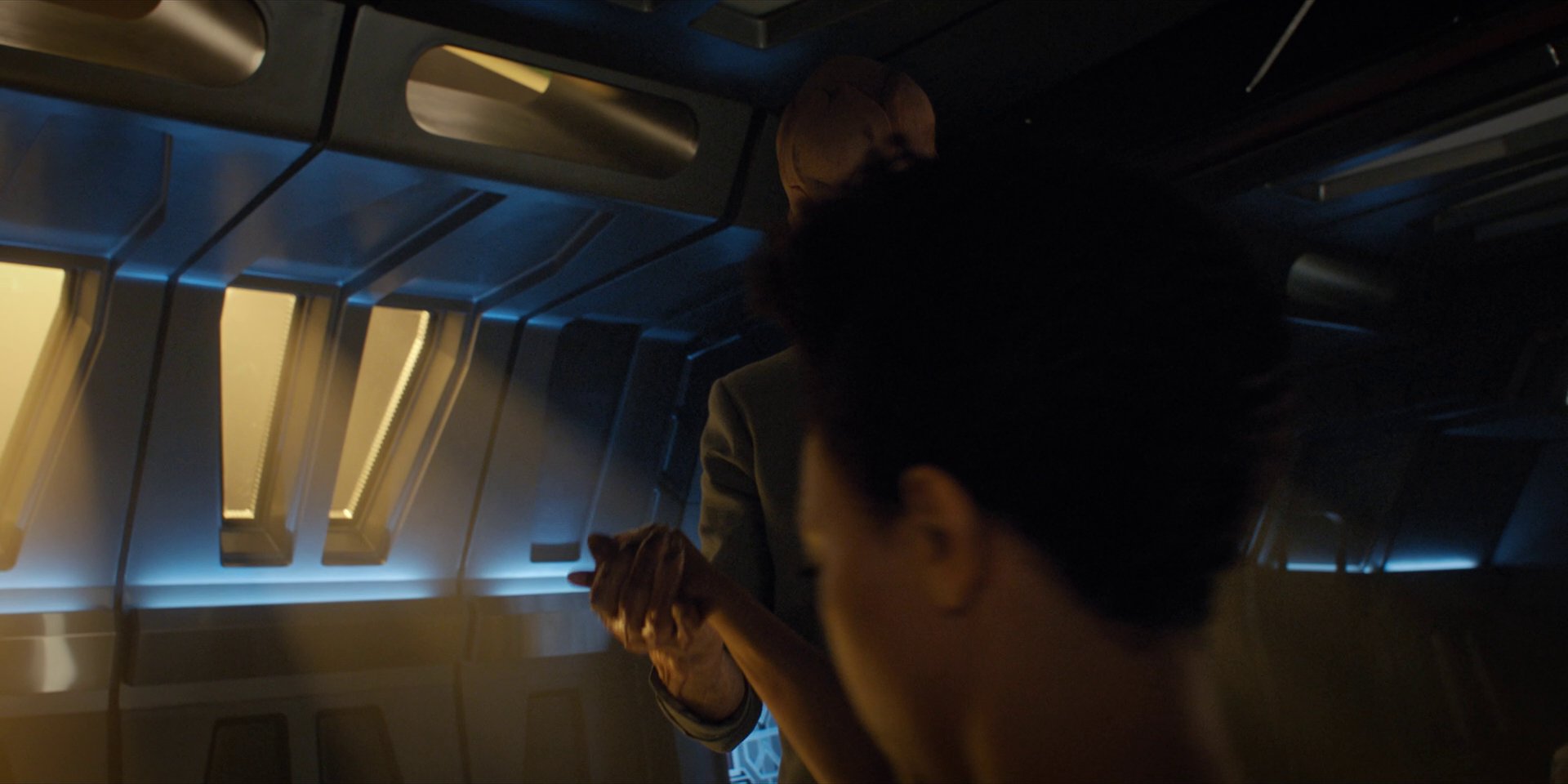 extant_StarTrekDiscovery_1x11-TheWolfInside_0466.jpg