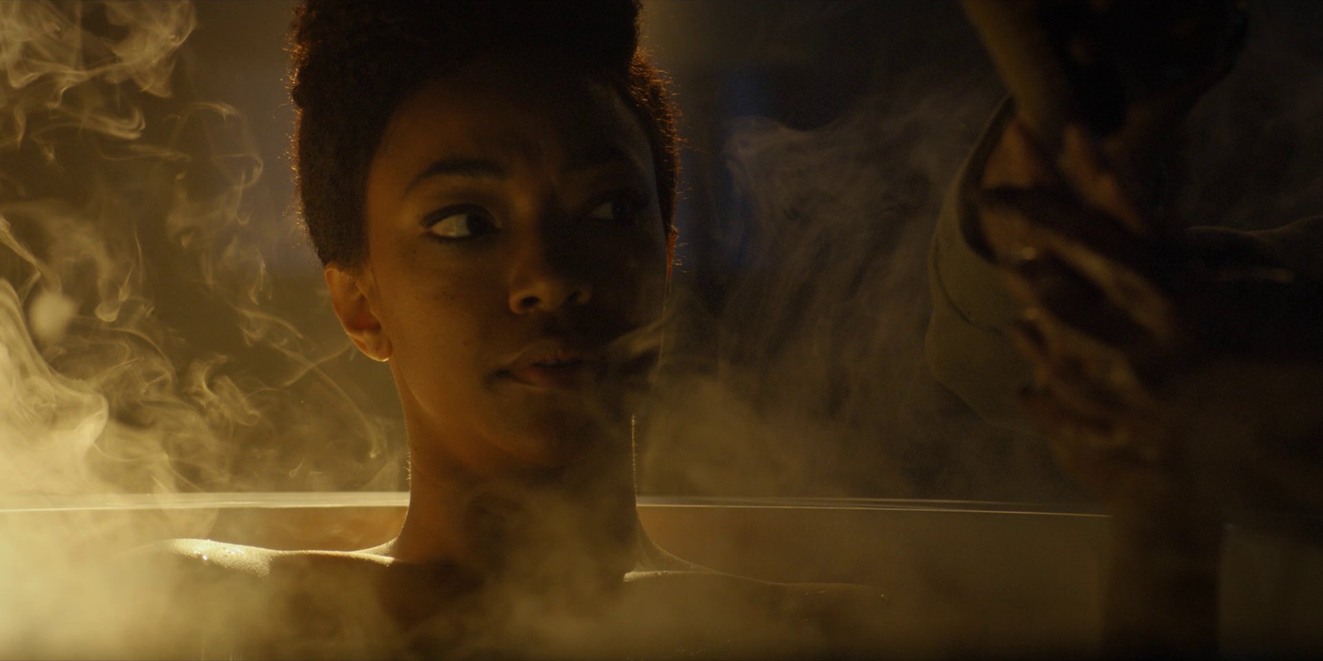 extant_StarTrekDiscovery_1x11-TheWolfInside_0486.jpg