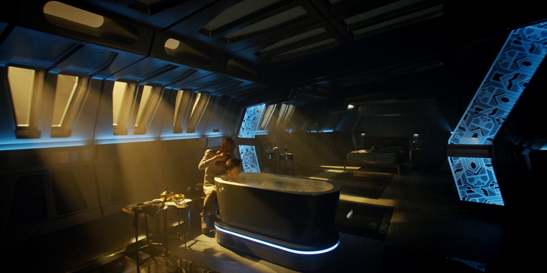 extant_StarTrekDiscovery_1x11-TheWolfInside_0501.jpg