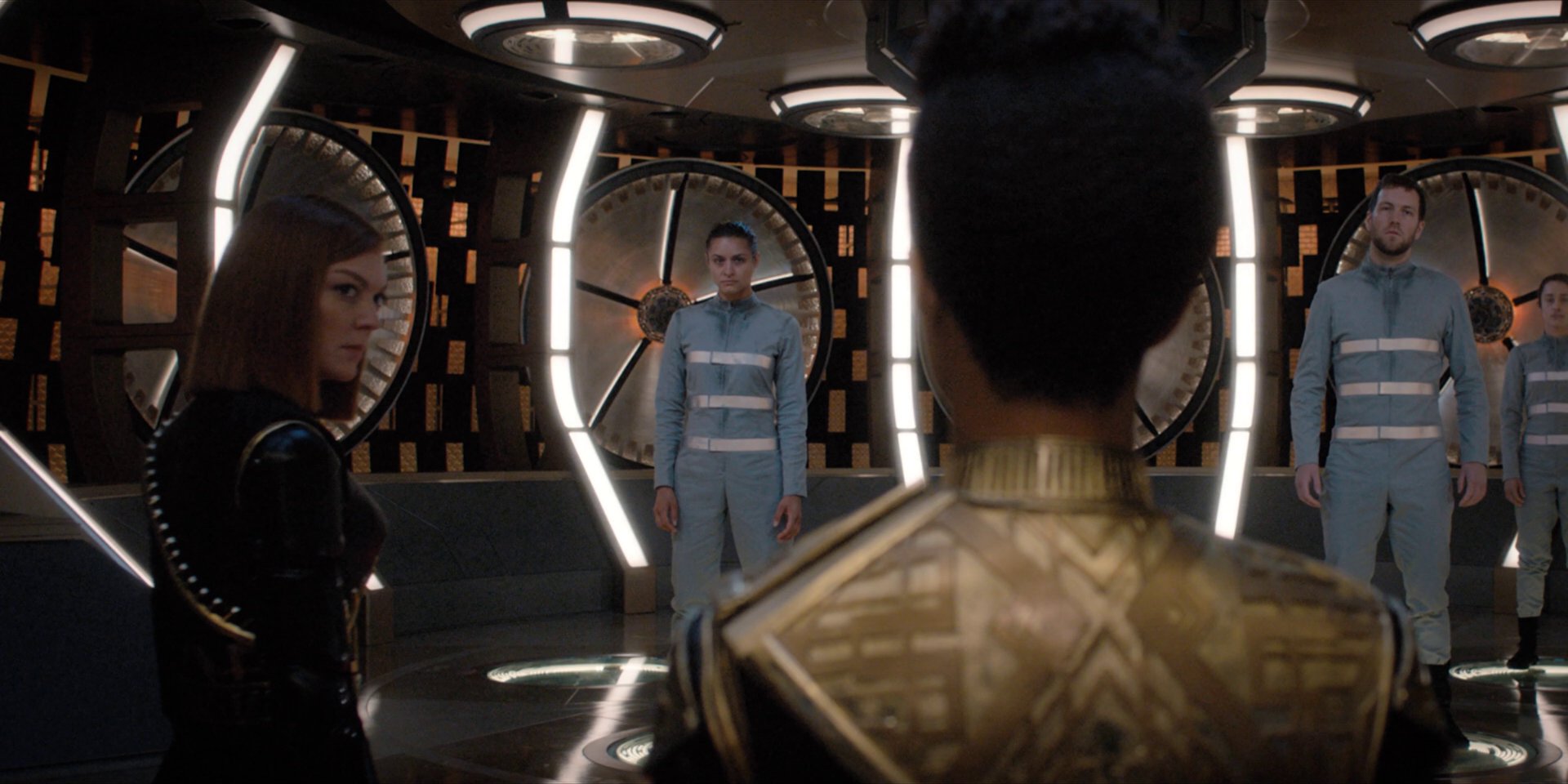 extant_StarTrekDiscovery_1x11-TheWolfInside_0560.jpg