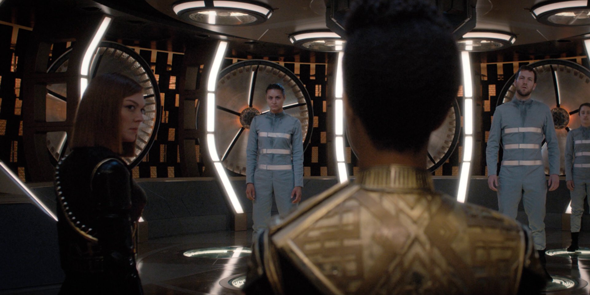 extant_StarTrekDiscovery_1x11-TheWolfInside_0561.jpg