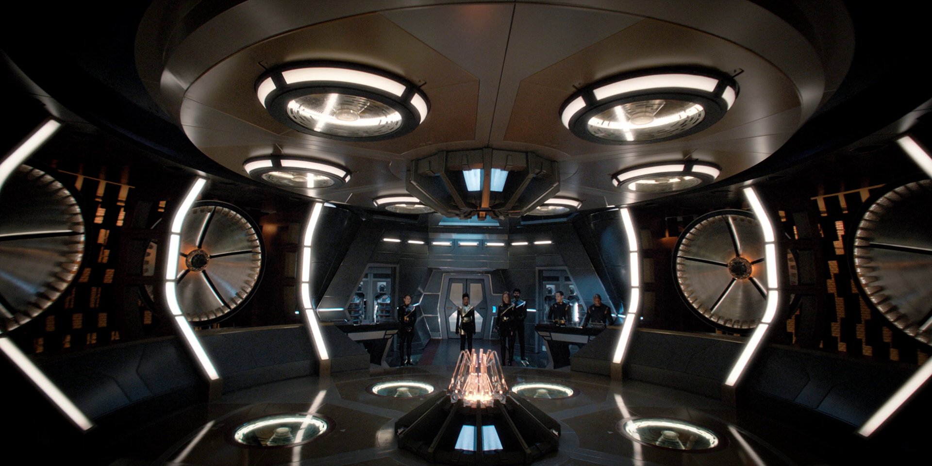 extant_StarTrekDiscovery_1x11-TheWolfInside_0627.jpg